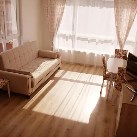 Апартамент Sea Sun Eleven